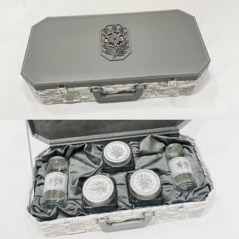 Dry Fruit Gift Box 9611 - Chocolates / Dry Fruit Jars corporate gift